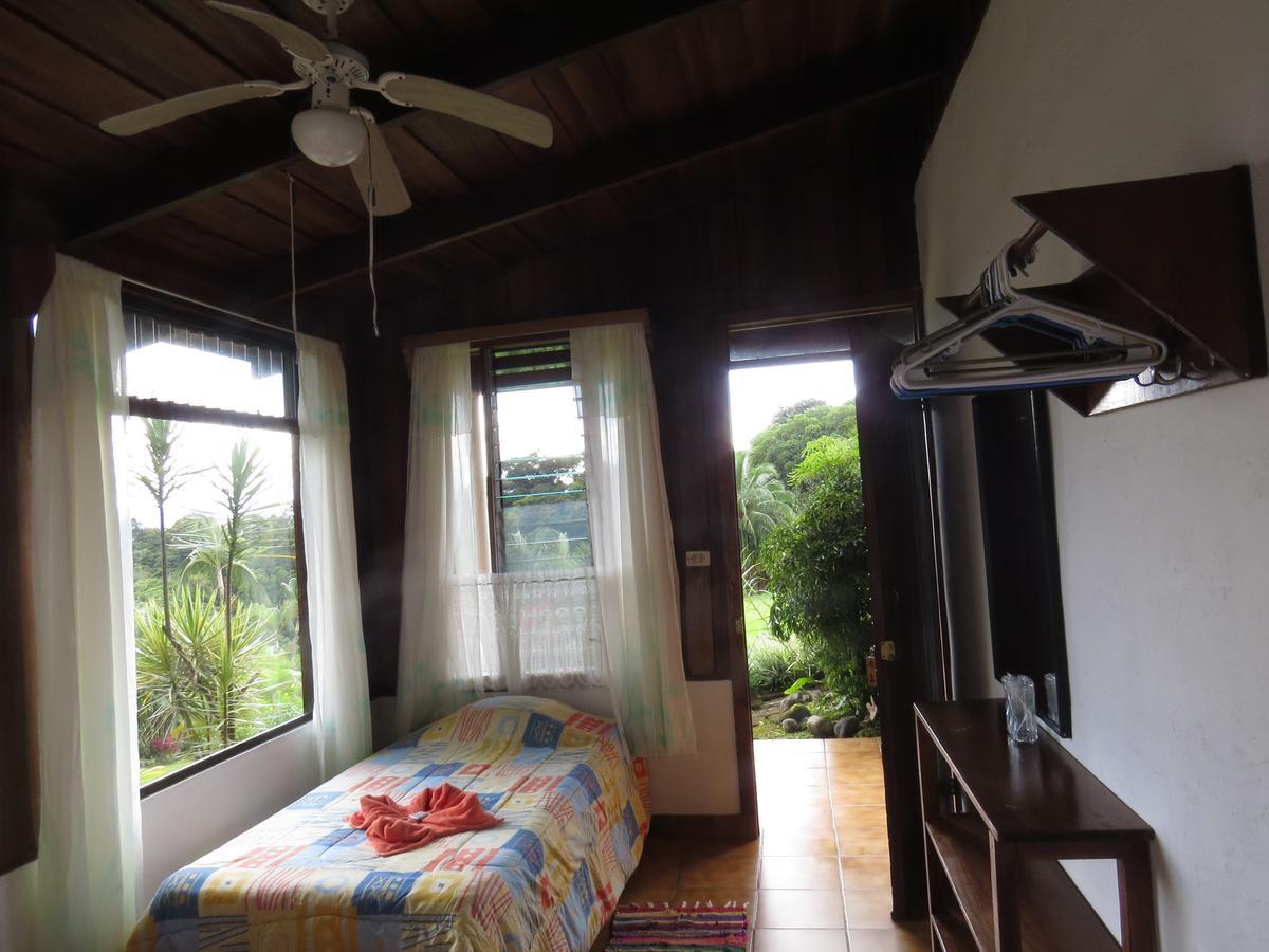 Hotel La Rana De Arenal Nuevo Arenal Eksteriør bilde